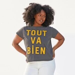 Clare V. Tout Va Bien Classic Tee in Faded Black ( Dark Gray ) Size XL